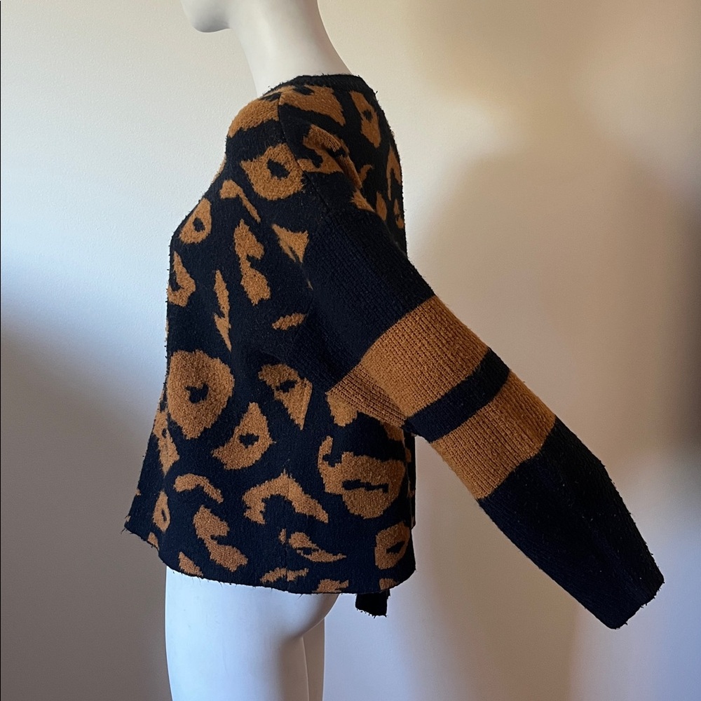 John + Jenn Navy and Brown Animal Print Sweater - Picture 5 of 9